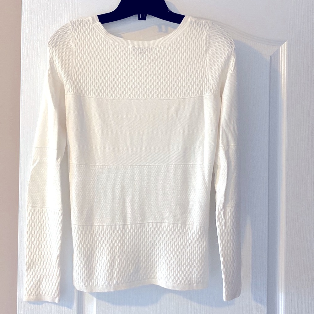 Express Textured White Lightweight Knit Sweater